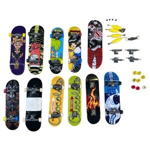 Tech Deck Skateboards & Parts Lot